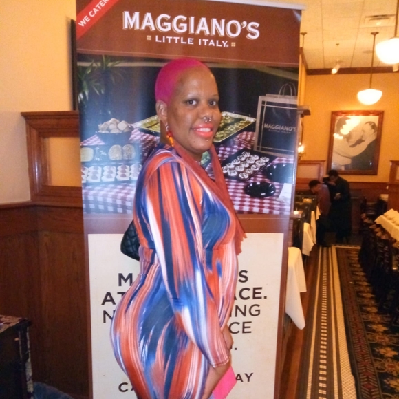 Meet your Posher, Lovely - Picture 1 of 1